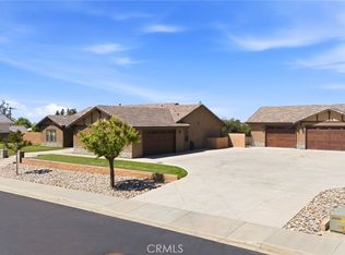 11262 Oakdel Ct, Yucaipa, CA 92399
