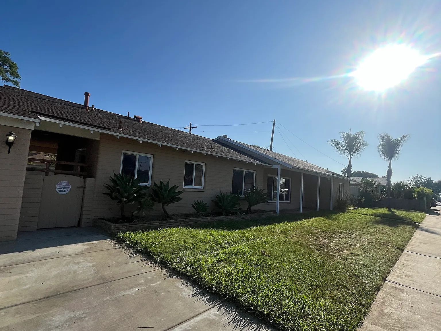 3 bed, 1.5 bath, $3,900 — Photo 3