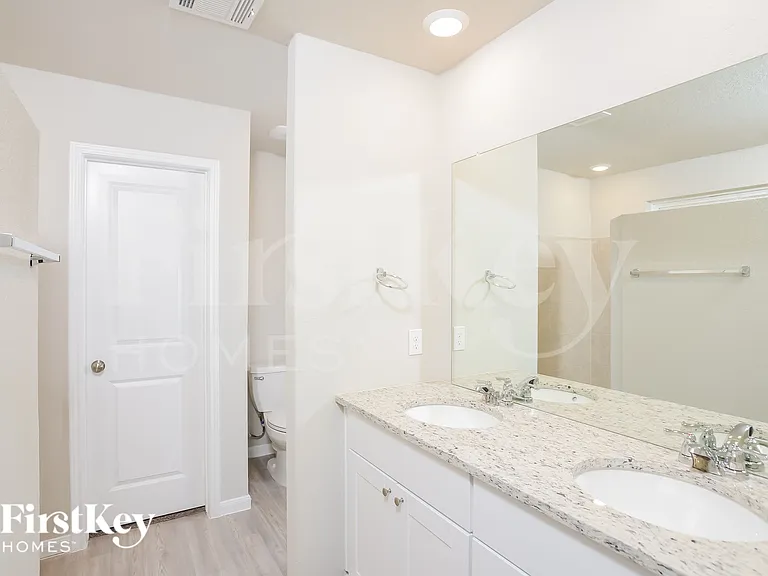 1839 Morse Way — Photo 8