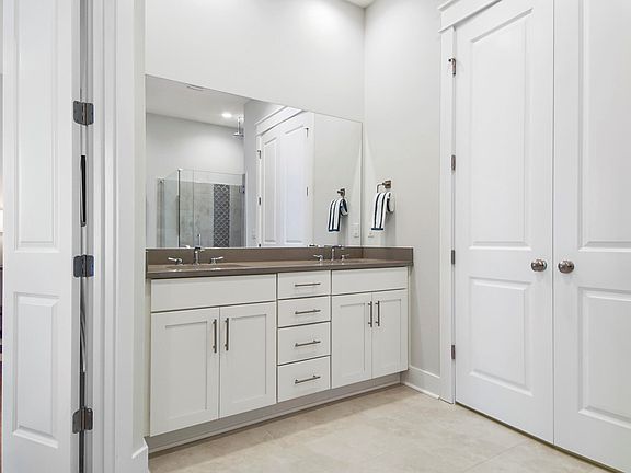 2nd image of 197 Valdare Ln