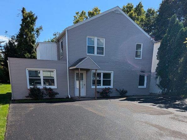 809 W Trindle Rd FLOOR A-1