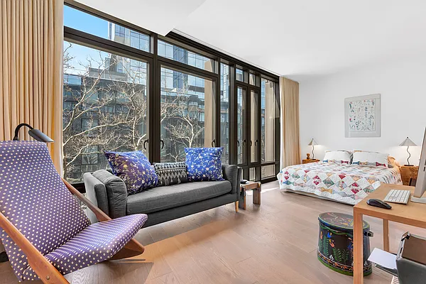 Sold by Compass | media 17