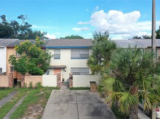 10025 N 52nd St, Temple Terrace, FL 33617