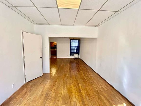 4th image of 8812 3rd Ave #2F