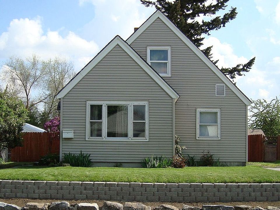 2nd image of 2924 E Sanson Ave