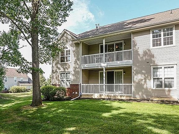 4th image of 2972 Hunley Dr #46