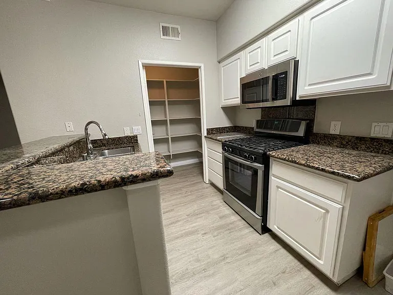 10848 Scripps Ranch Blvd #105 — Photo 12