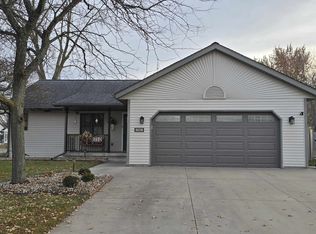 910 E Murphy St, Bay City, MI 48706