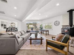 13657 Davenport Rd, Agua Dulce, CA 91390