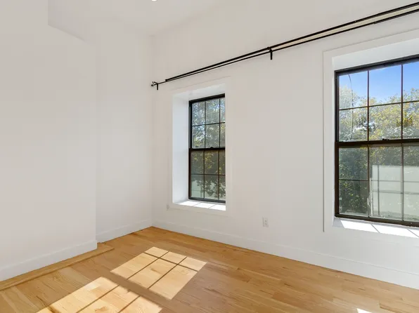 751a Monroe Street image 16 of 25