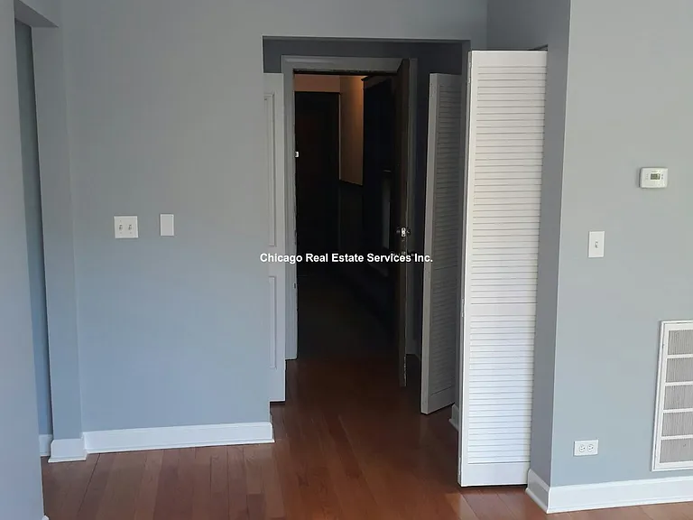 1644 W Pratt Blvd #1J — Photo 4