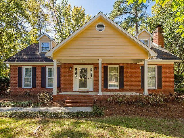1st image of 675 Chimney Hill Cir N