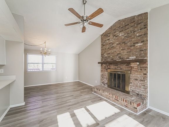 4th image of 8543 Mayerling Dr