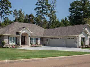 423 Goode Cir, Magnolia, AR 71753