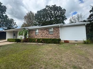 607 Clarence St, Mountain View, AR 72560