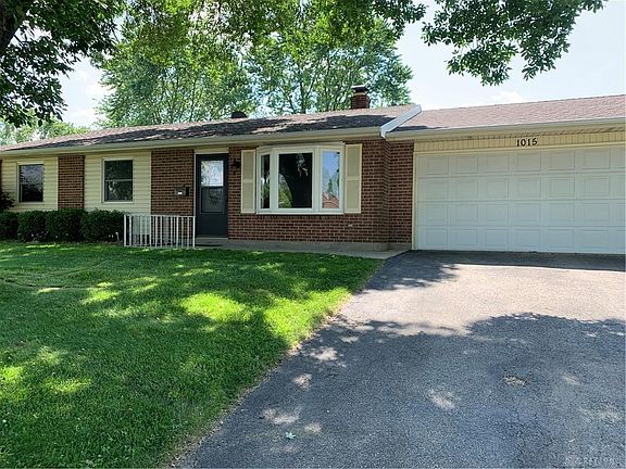 3rd image of 1015 McQuillan Dr