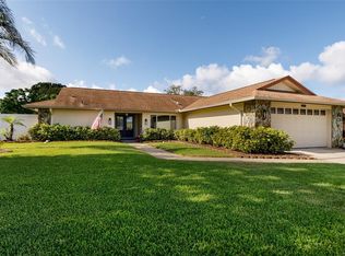 1396 Rolling Ridge Rd, Palm Harbor, FL 34683