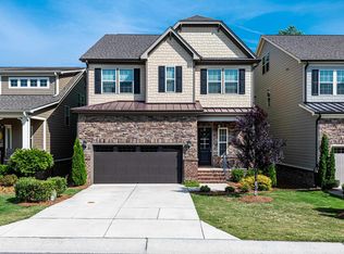 950 Regency Cottage Pl, Cary, NC 27518