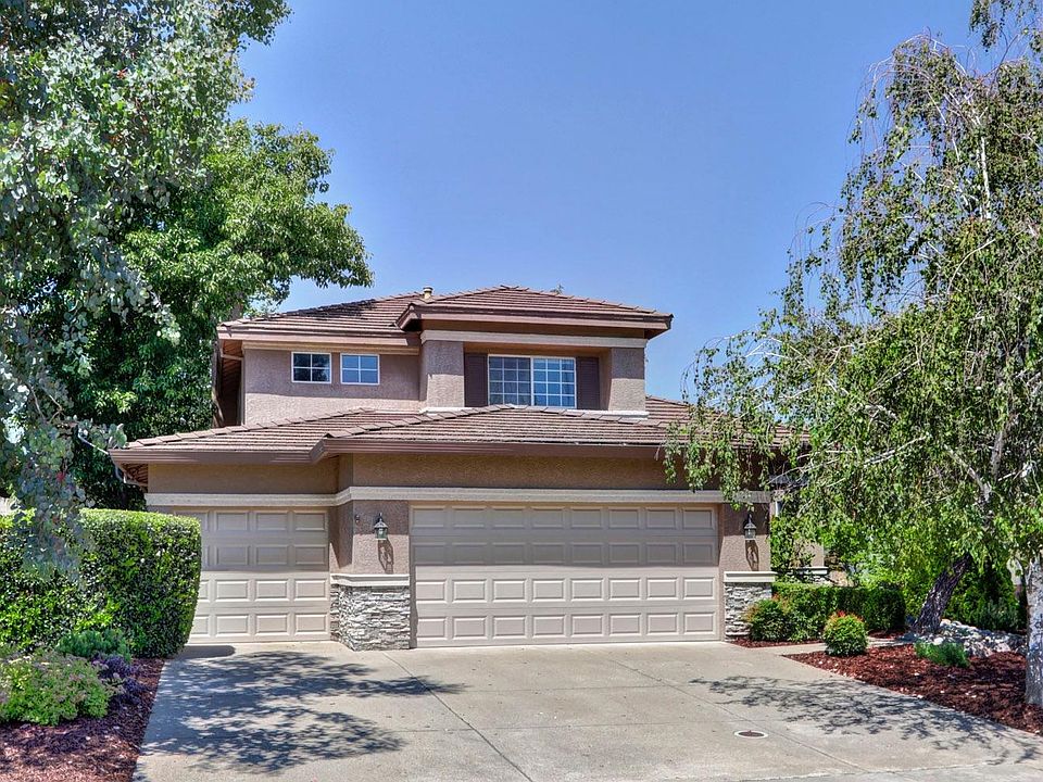 1st image of 5912 Pebble Creek Dr