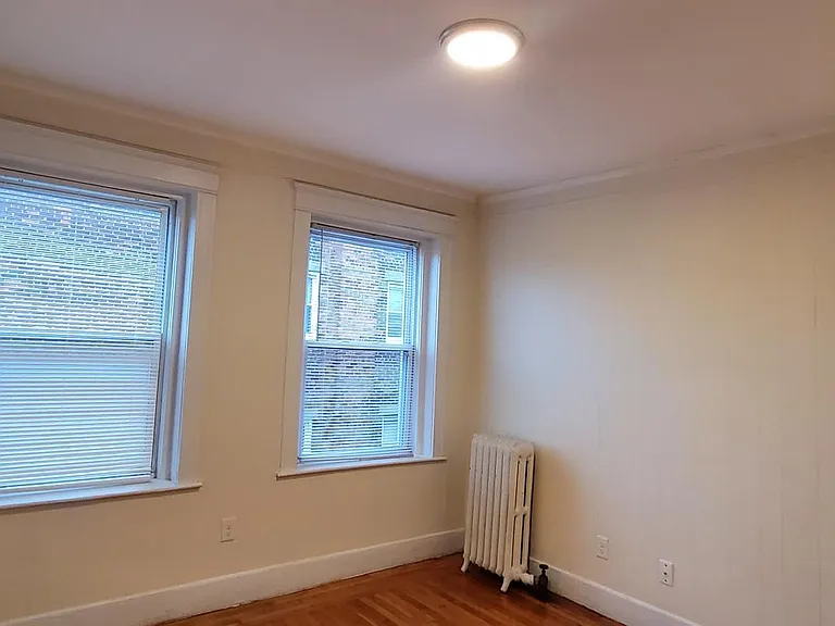 91 Kilmarnock St. — Photo 30