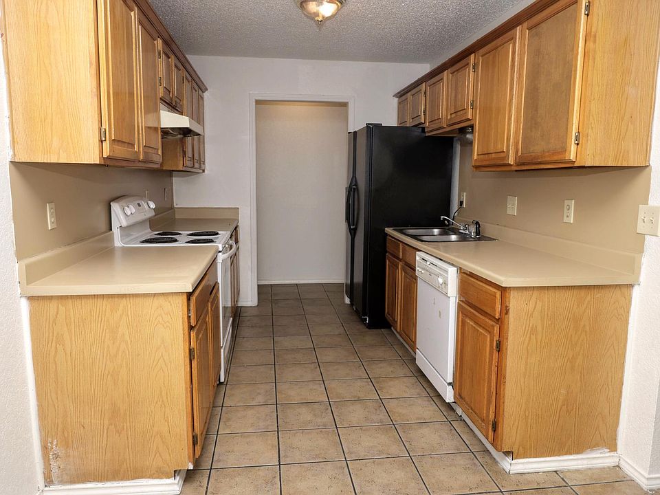 1st image of 4505 Bowline Ct