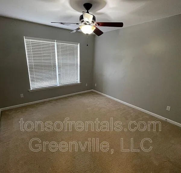 518 Amber Crest Ct — Photo 9