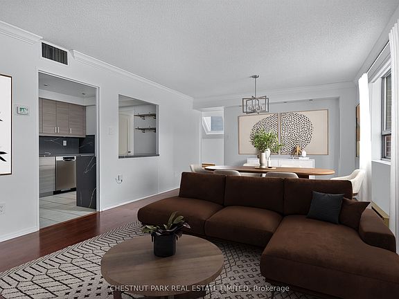 4th image of 19 Dundonald St #604