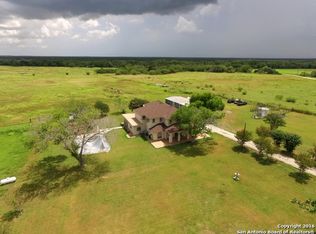 165 Pr 8250, Runge, TX 78151