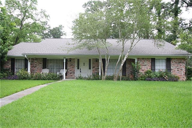 1st image of 1110 Doral Ln