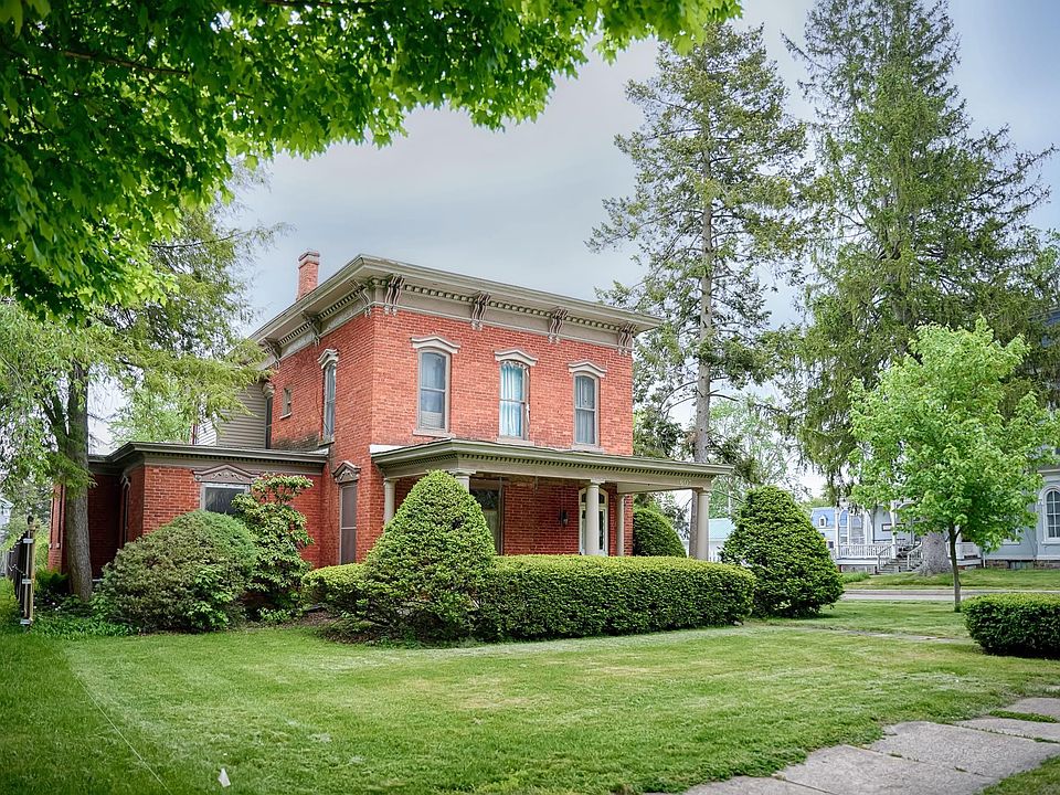 607 S Main St, Ligonier, IN 46767 MLS 202320278 Zillow