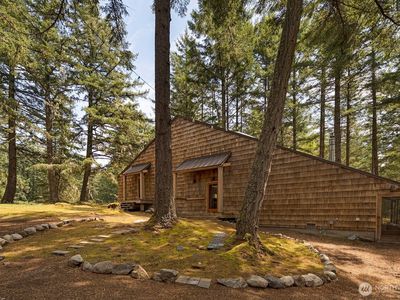 28 Channel Heights Way, Friday Harbor, WA, 98250
