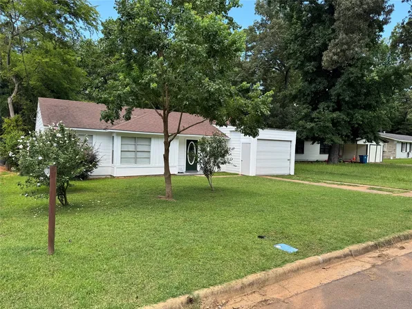 115 Wills Dr, Daingerfield, TX 75638