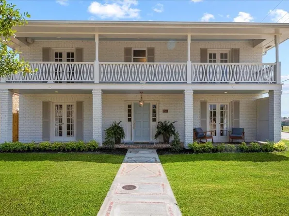 4501 Beau Lac Ln, Metairie, LA 70002