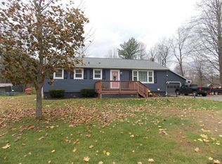 387 Fortsville Rd, Gansevoort, NY 12831