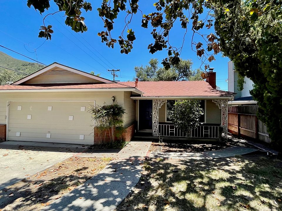 1st image of 2155 Santa Ynez Ave
