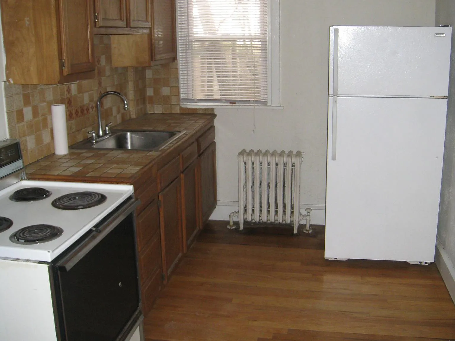 1 bed, 800 sqft, $1,400 — Photo 2