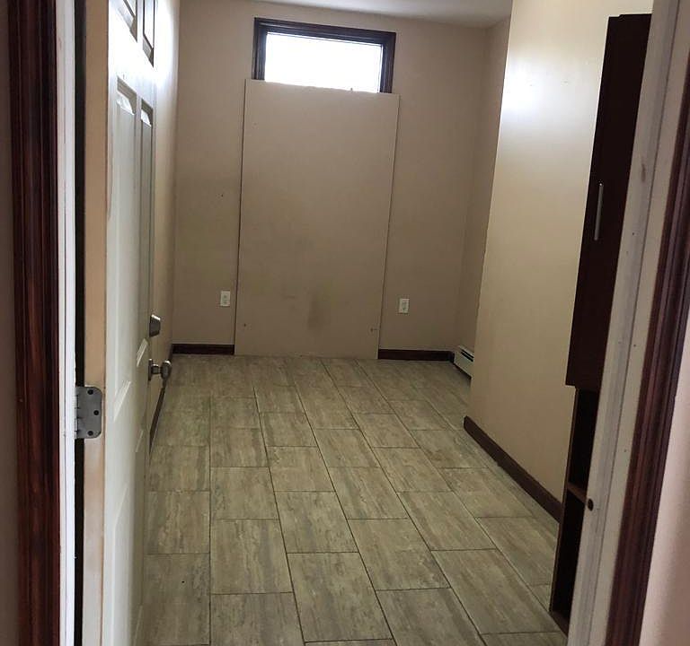 2nd image of 506 Morris Ave