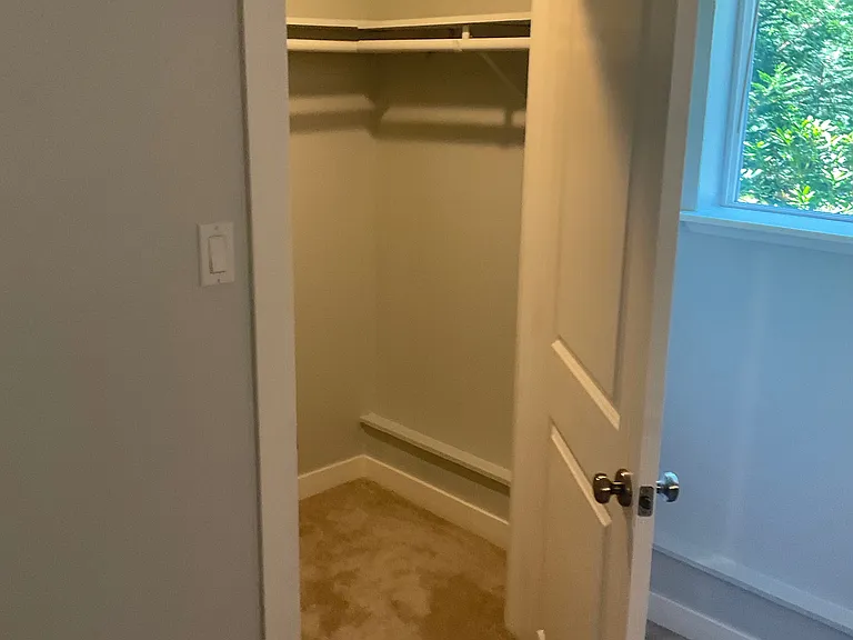 4837 Sandra Ln NE — Photo 17