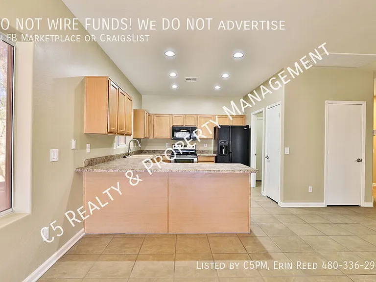 3335 E Yucca St — Photo 10