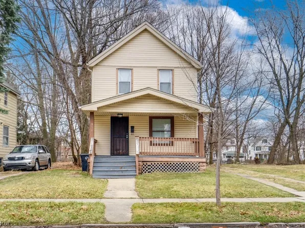 895 E 144th St, Cleveland, OH 44110