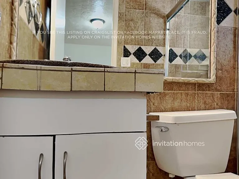 3735 W Columbine Dr — Photo 10