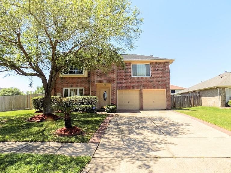 1st image of 2218 Heatherwood Dr