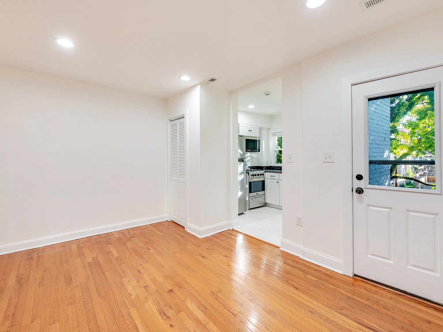 1 bed, $1,700 — Photo 3