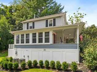 14 McDonald St, High Bridge, NJ 08829