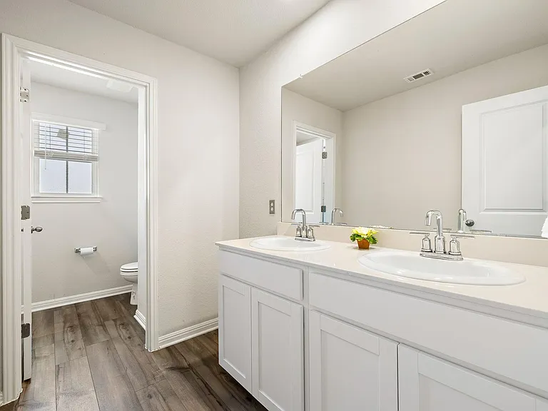 205 Durango Downs Dr — Photo 16