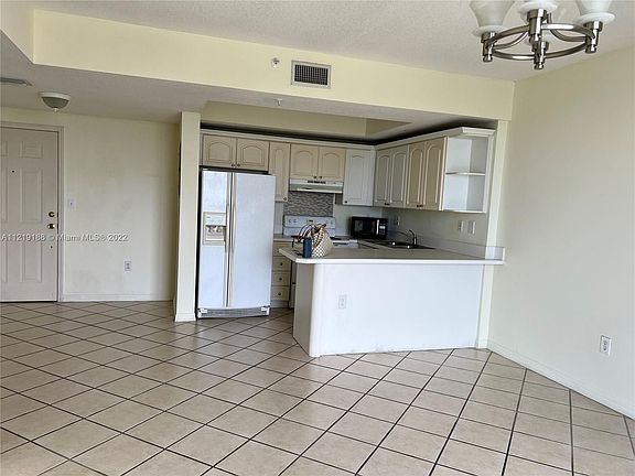 5th image of 3500 Coral Way Ph 200