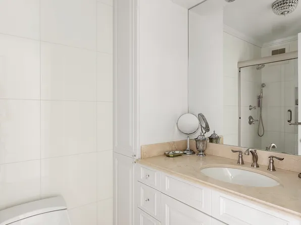 304 East 65th Street image 5 of 13