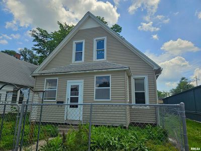 904 E 4th St, Beardstown, IL, 62618