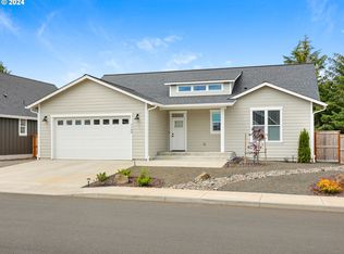 1140 Bugle Ave, Warrenton, OR