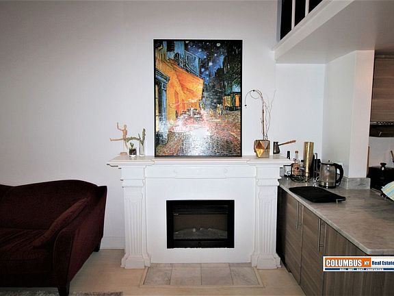 3rd image of 72 Irving Pl APT 2A